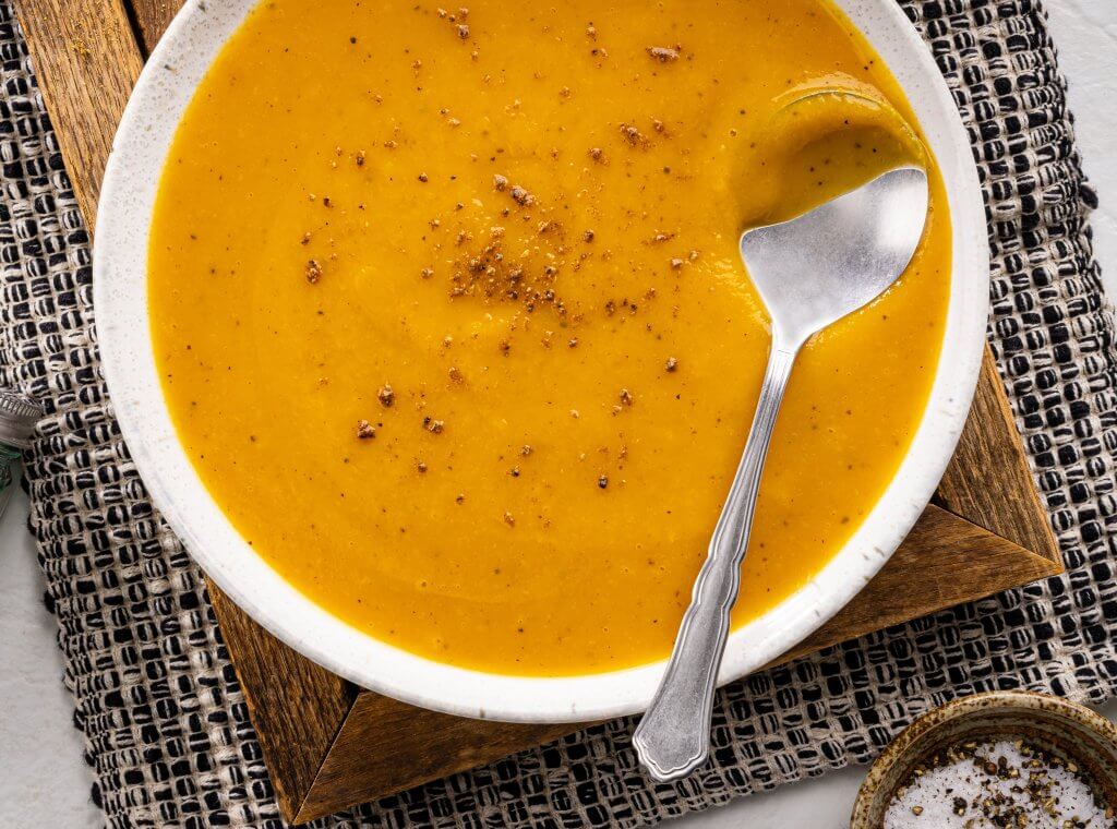 Warmly Spiced Butternut Squash Soup